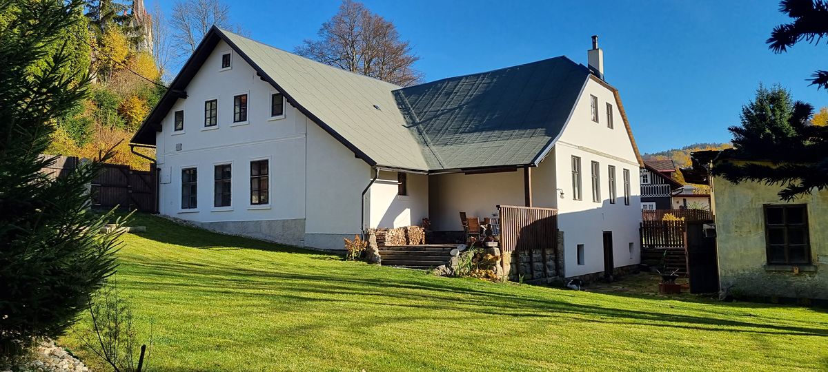 Prodej chalupy 250 m², pozemek 1690 m²